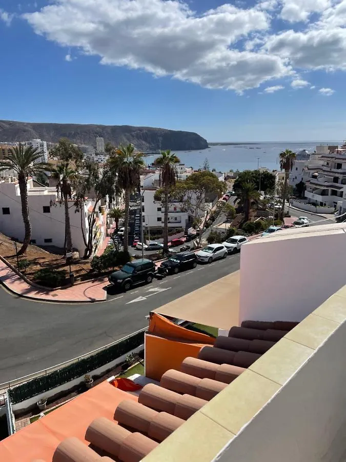 1 Bedroom Apartment With Stunning Sea View أرونا